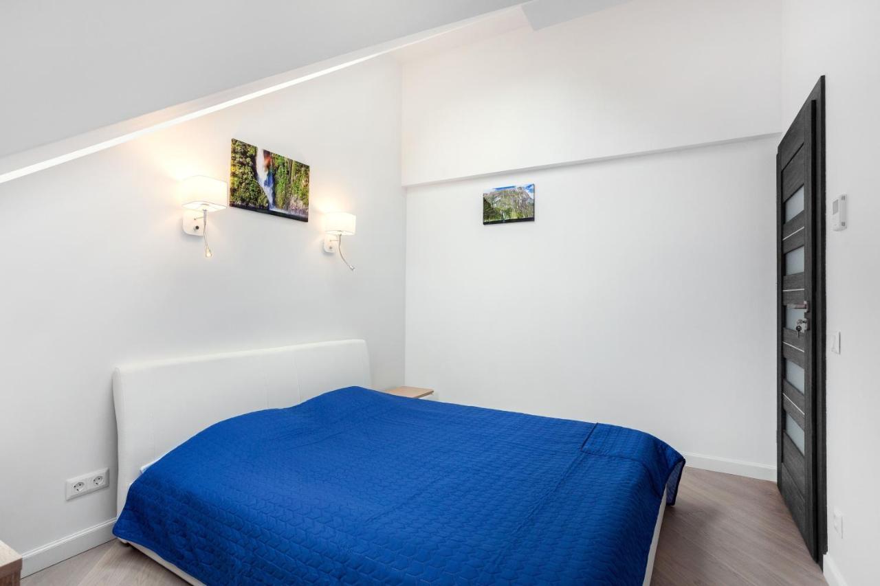 Luxurious Kaunas Basilica Apartment In Old Town By Urban Rent Exterior foto