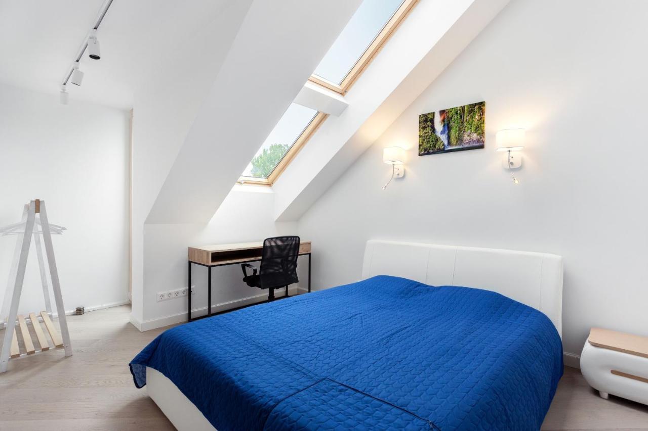 Luxurious Kaunas Basilica Apartment In Old Town By Urban Rent Exterior foto